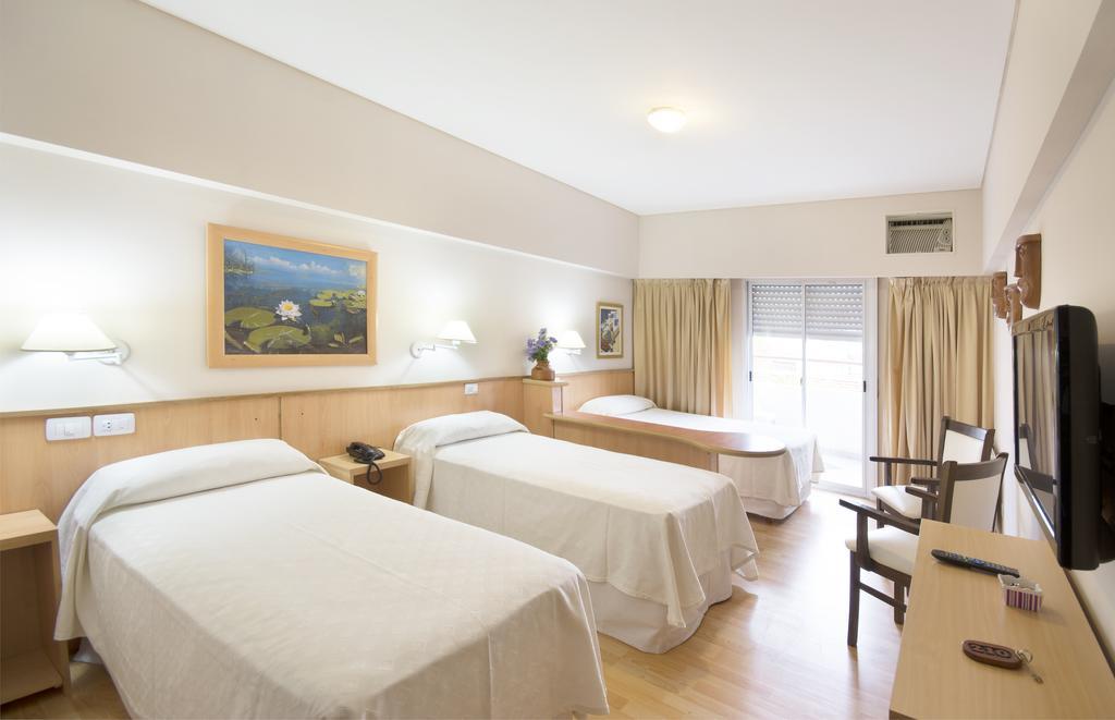 Los Tilos Hotel Y Spa By Cph Villa Carlos Paz Exterior photo